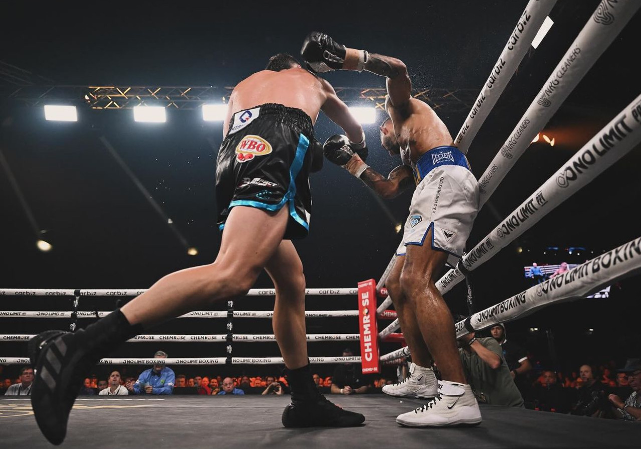 Meshtec Proudly Sponsors Issac Hardmann in Co-Main event Clash